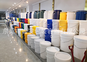 日韩a黄免费视吉安容器一楼涂料桶、机油桶展区